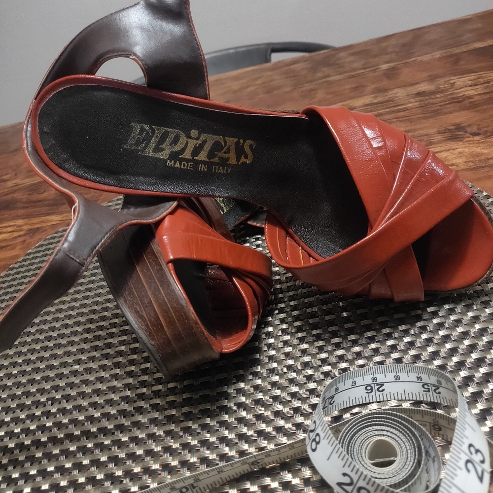 Vintage Elditas platform heels